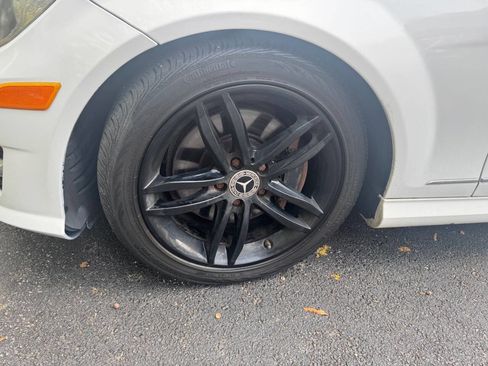 Used 2013 Mercedes-Benz C 300 C 300 Sport 4MATIC AWD 4dr Sed w/ Multimedia Pkg image 6