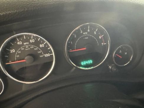 Used 2011 Jeep Wrangler Sport AWD/4WD image 10