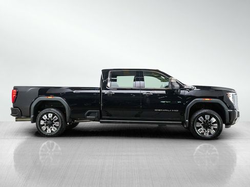 Used 2025 GMC Sierra 2500 Denali w/ Denali Reserve Package AWD/4WD image 6