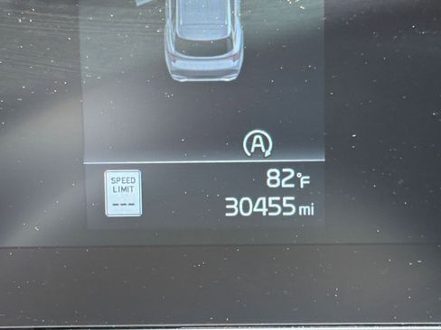 Used 2025 Kia Sportage LX image 40