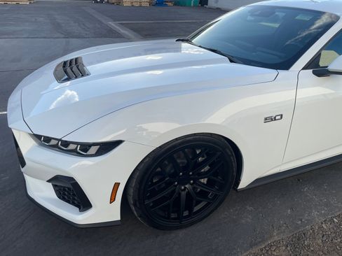 Used 2024 Ford Mustang GT RWD image 10