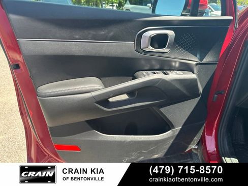 Certified 2022 Kia Sorento EX FWD image 10