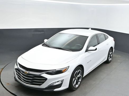 Used 2020 Chevrolet Malibu LT image 31