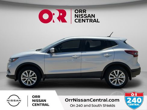 Used 2022 Nissan Rogue Sport S FWD image 8