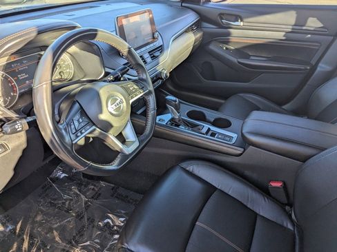 Certified 2022 Nissan Altima 2.5 SR image 29