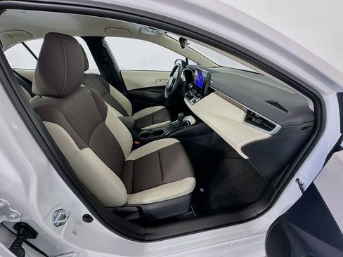 Certified 2026 Toyota Corolla LE FWD image 27