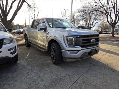 Used 2022 Ford F150 Lariat w/ Equipment Group 502A High image 4