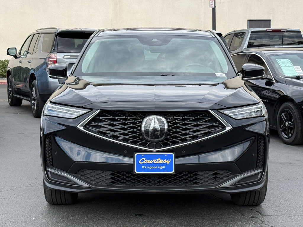 Used 2024 Acura MDX w/ Technology Package FWD image 4