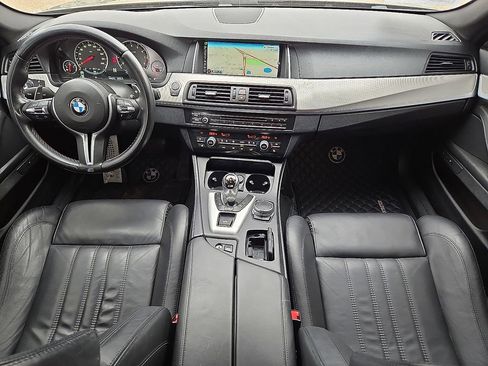 Used 2015 BMW M5 RWD image 15