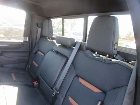 New 2026 GMC Sierra 2500 AT4 w/ AT4 Premium Plus Package image 15