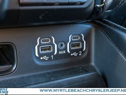 Certified 2022 RAM 1500 Limited image 24