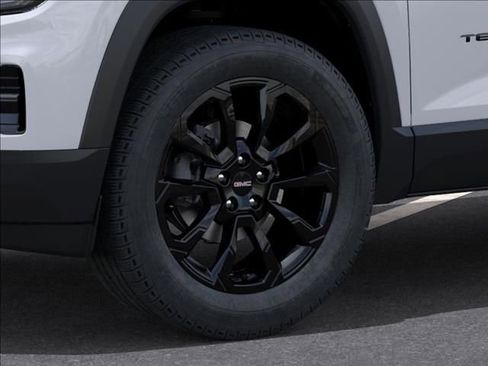 New 2026 GMC Terrain Elevation w/ Elevation Premium Package AWD/4WD image 9