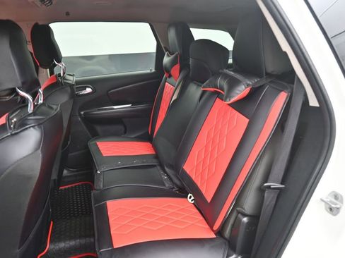 Used 2012 Dodge Journey SXT w/ Flexible Seating Group FWD image 23