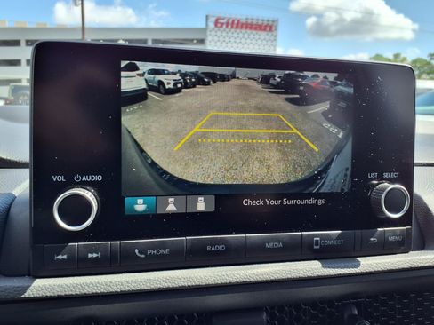 Used 2024 Honda CR-V LX image 5