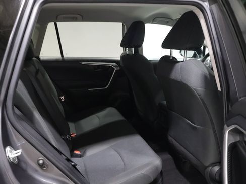 Used 2024 Toyota RAV4 LE AWD/4WD image 21