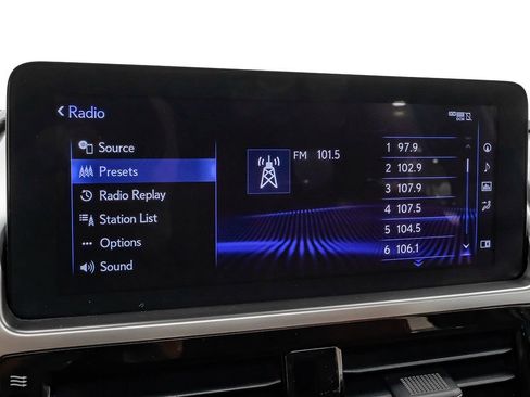 Used 2022 Lexus GX 460 Premium w/ Premium Package image 27