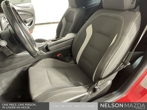 Used 2018 Chevrolet Camaro LT w/ RS Package image 15