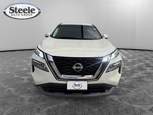 Used 2023 Nissan Rogue SV FWD image 8