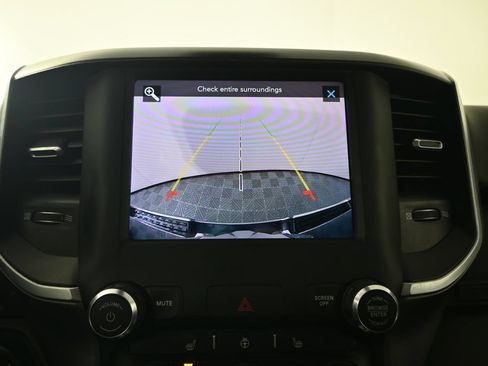 Used 2019 RAM 1500 Big Horn AWD/4WD image 29
