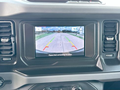 Certified 2022 Ford Bronco Big Bend AWD/4WD image 13
