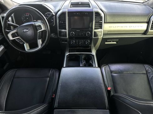 Used 2019 Ford F350 Lariat w/ Lariat Ultimate Package image 11