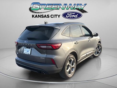Used 2024 Ford Escape ST-Line w/ Tech Pack #1 image 8