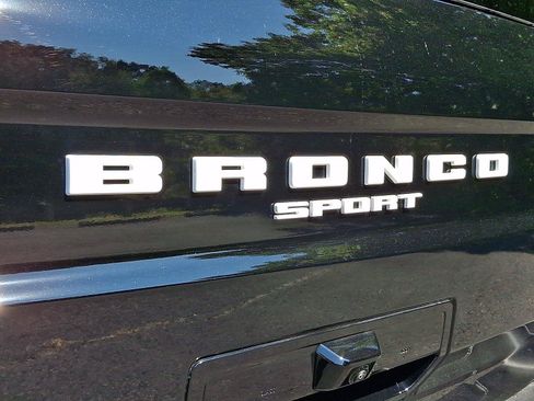 Used 2025 Ford Bronco Sport Outer Banks w/ Outer Banks Tech Package+ AWD/4WD image 30