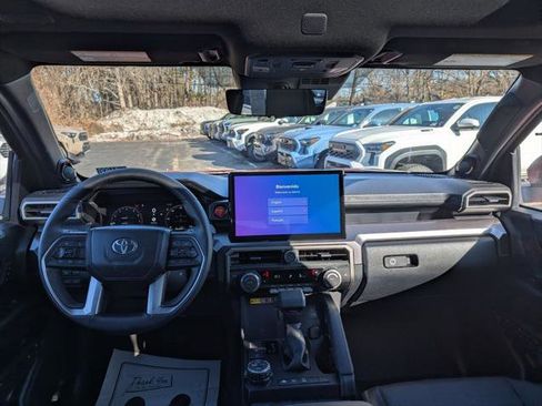 Certified 2025 Toyota 4Runner TRD Off-Road Premium w/ Tow Technology Package AWD/4WD image 21
