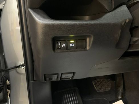 Used 2024 Toyota RAV4 XLE image 32