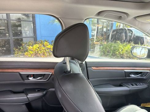 Certified 2022 Honda CR-V Touring image 16