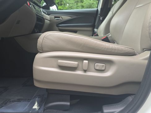 Used 2021 Honda Pilot EX-L image 28