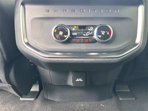 New 2026 Ford Expedition Platinum w/ Stealth Performance Package image 20