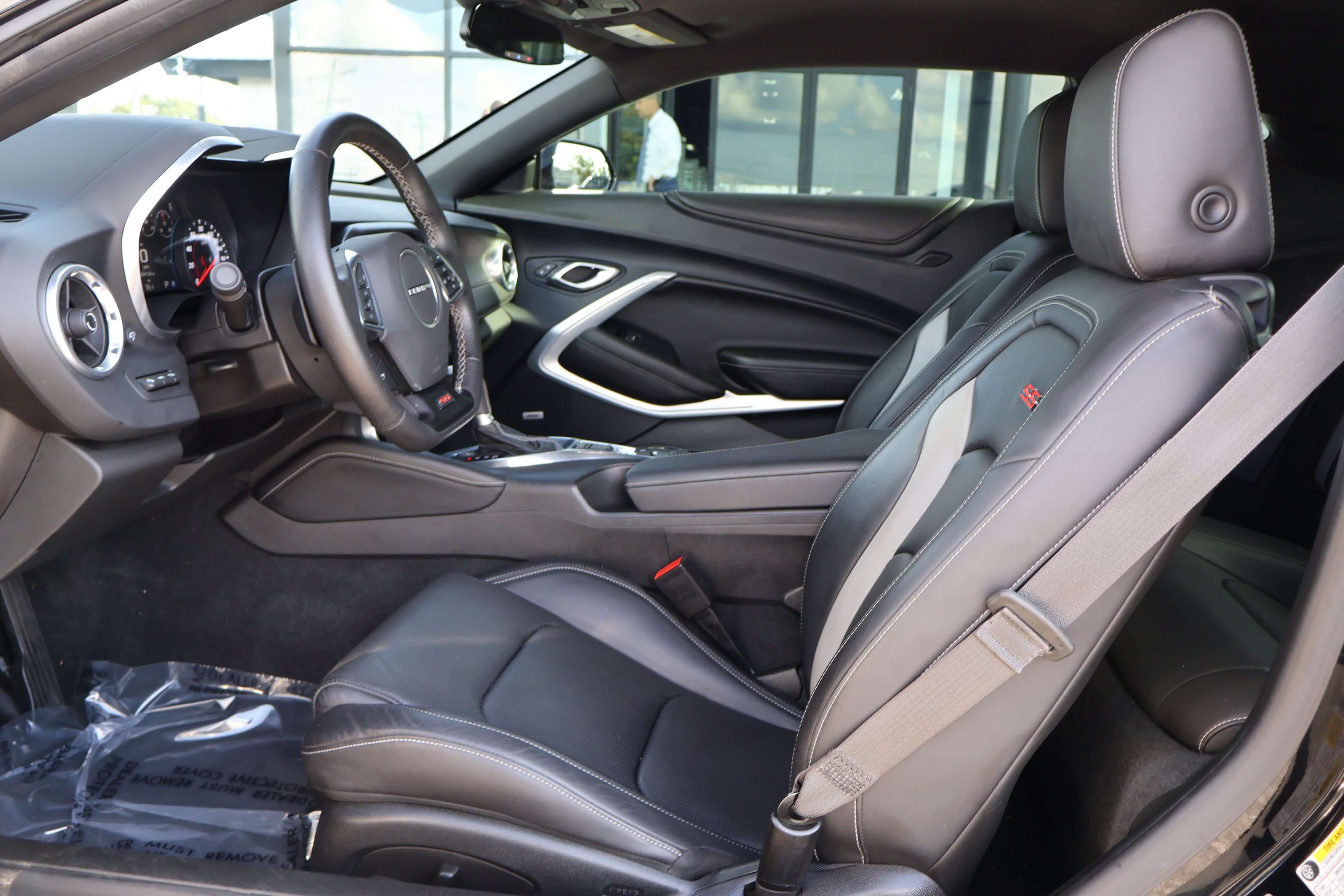 Used 2016 Chevrolet Camaro SS RWD image 10