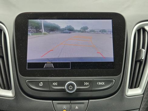 Used 2024 Chevrolet Malibu LT FWD image 12