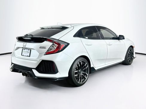 Used 2018 Honda Civic Sport Touring image 9