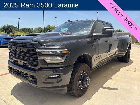 Used 2025 RAM 3500 Laramie AWD/4WD image 1