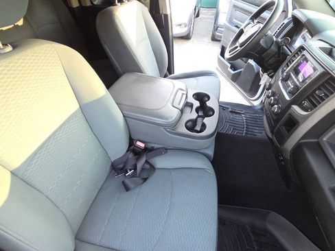 Used 2014 RAM 1500 Express AWD/4WD image 47