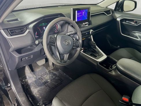 Certified 2024 Toyota RAV4 XLE FWD image 10