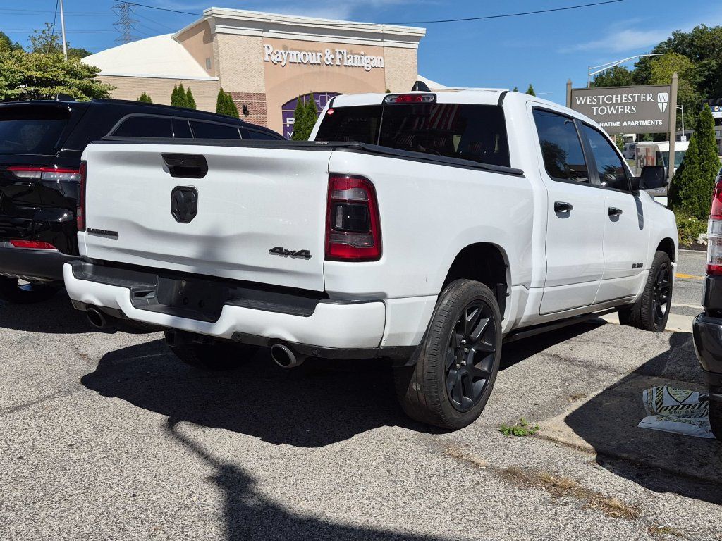 Used 2023 RAM 1500 Laramie AWD/4WD image 4