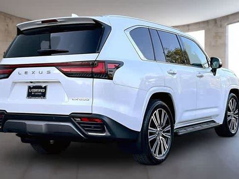 Certified 2025 Lexus LX 600 4WD w/ Accessory Package (2T) image 5