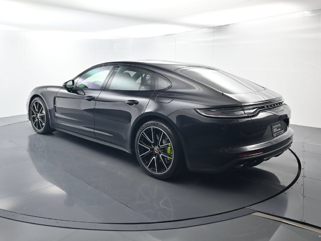 Certified 2023 Porsche Panamera 4 Platinum Edition AWD/4WD image 3