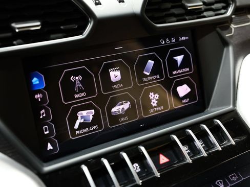 Used 2019 Lamborghini Urus AWD/4WD image 51