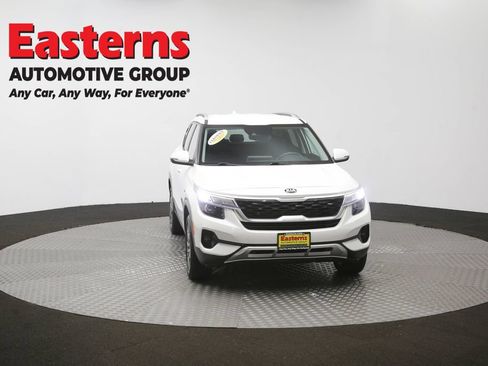 Used 2021 Kia Seltos S AWD/4WD image 50