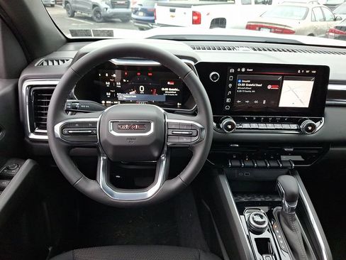 New 2026 GMC Canyon Elevation w/ Convenience Package image 8