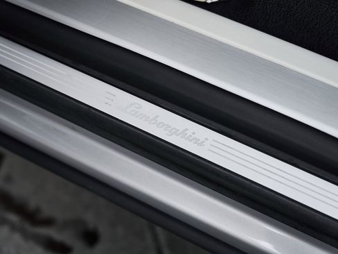 Used 2021 Lamborghini Urus image 29