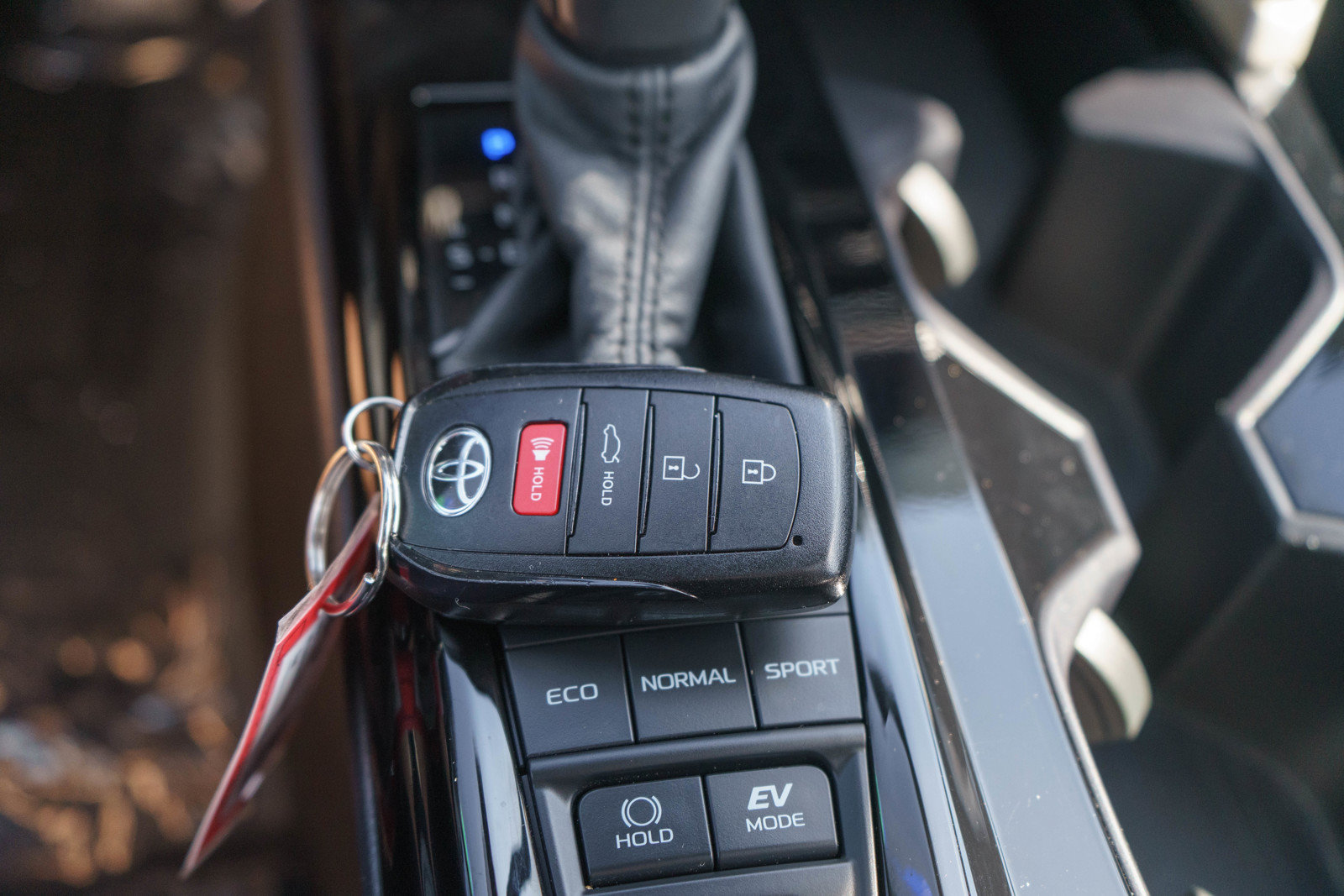 Used 2025 Toyota Camry XSE AWD/4WD image 27