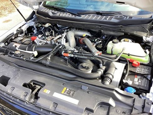 New 2026 Ford F250 Lariat w/ Black Appearance Package image 20