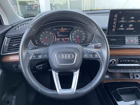 Certified 2023 Audi Q5 2.0T Premium w/ Convenience Package image 9