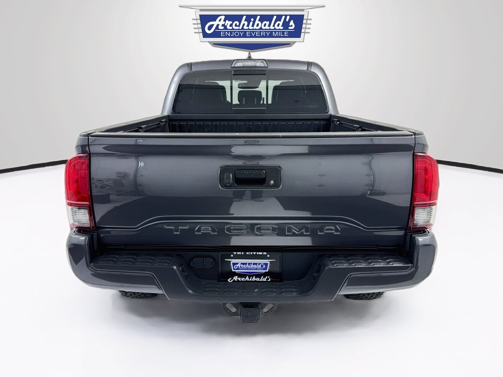 Used 2019 Toyota Tacoma TRD Sport AWD/4WD image 7