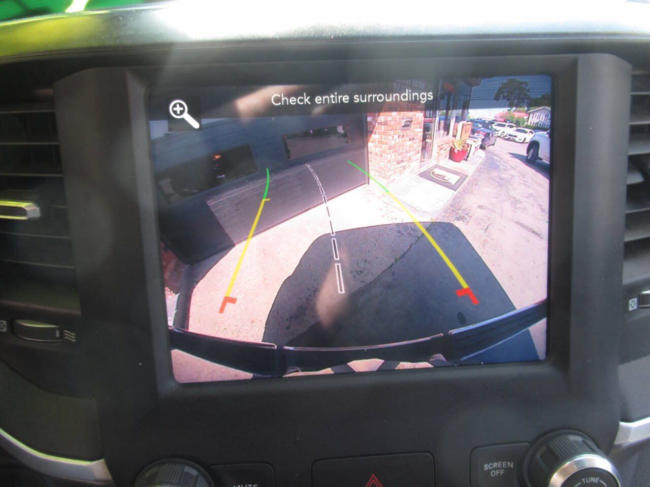 Used 2021 RAM 1500 Big Horn AWD/4WD image 27